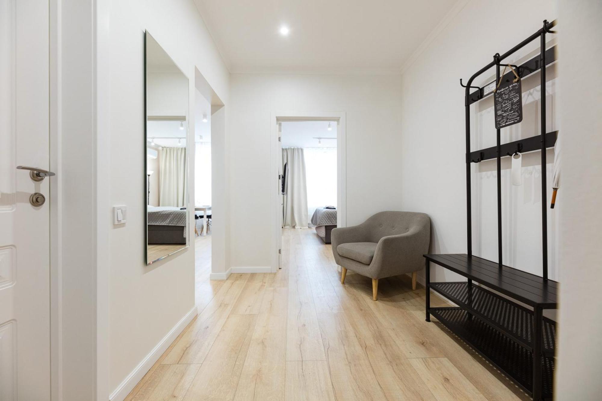 Ferienwohnung Квартири Люкс Метро Чернігівська Kiew Exterior foto